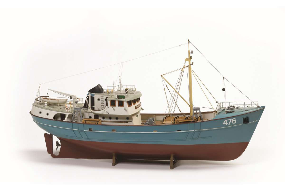 1:50 Nordkap - wooden hull